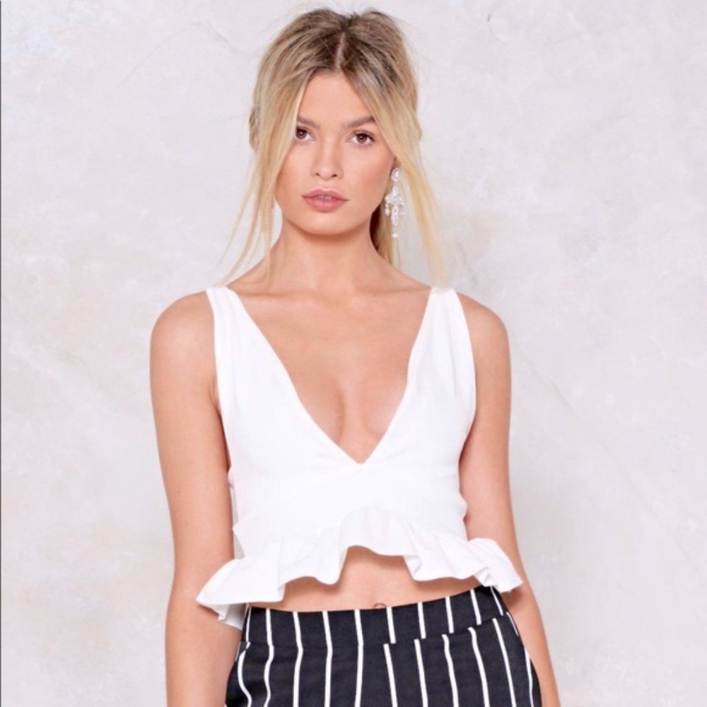 Nasty Gal Plunge Crop Top